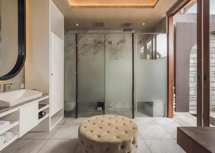 Astera Villa Seminyak By Ini Vie Hospitality